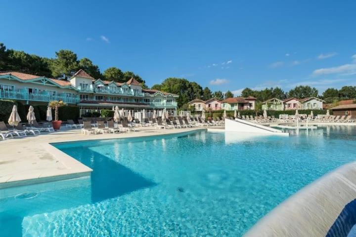 Maison Sur Golf Avec Piscine Chauffee A Lacanau Ocean Exterior photo