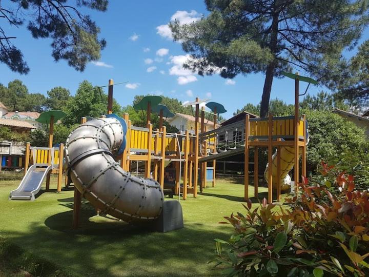 Maison Sur Golf Avec Piscine Chauffee A Lacanau Ocean Exterior photo